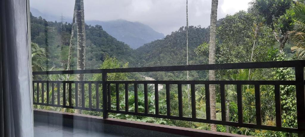 Linn View Home Stay Munnar Eksteriør bilde