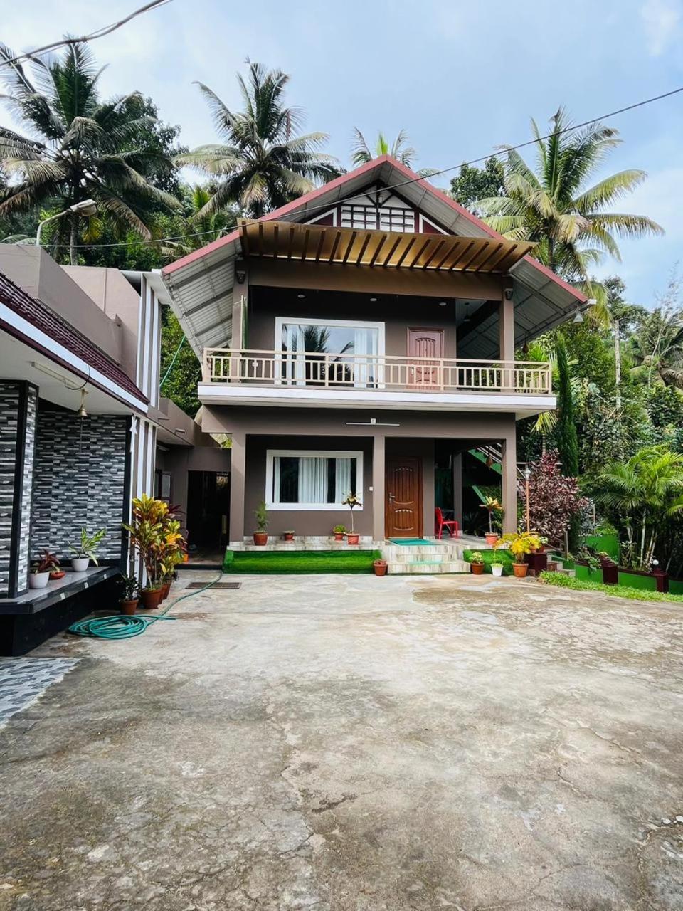 Linn View Home Stay Munnar Eksteriør bilde