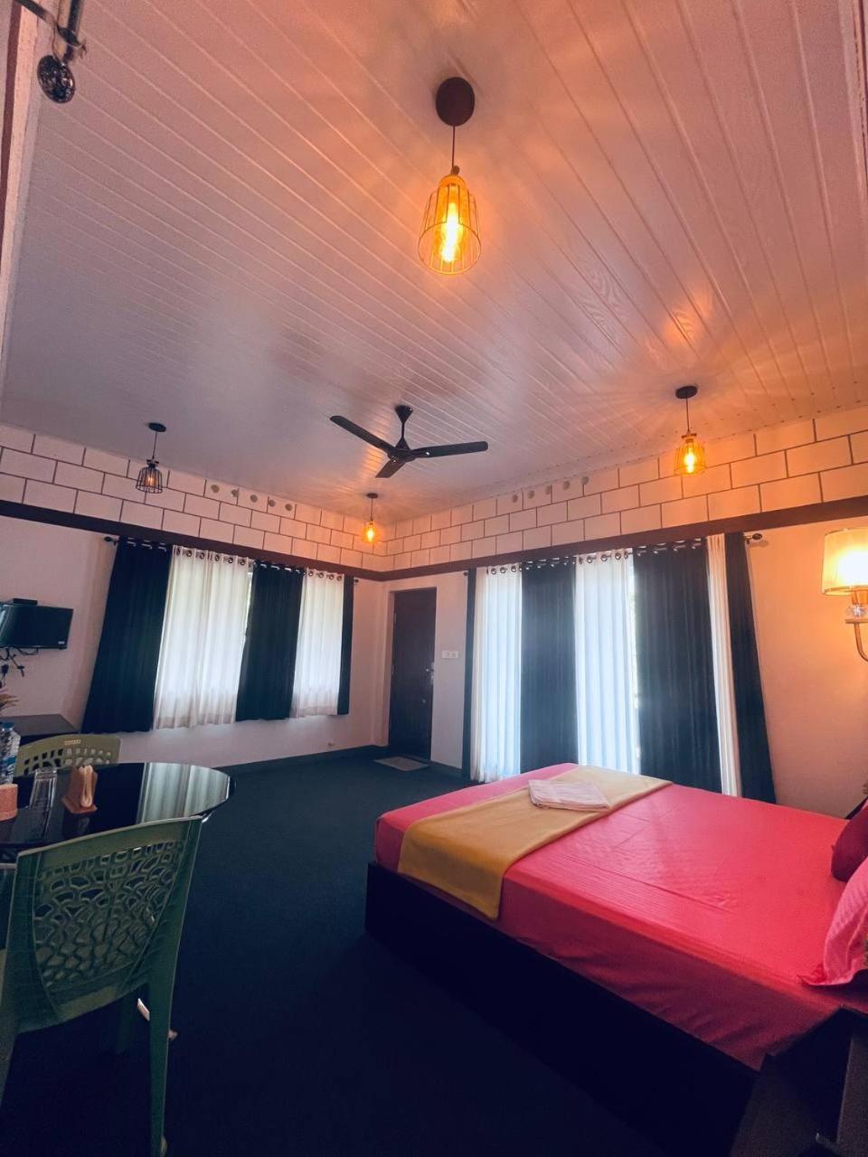 Linn View Home Stay Munnar Rom bilde